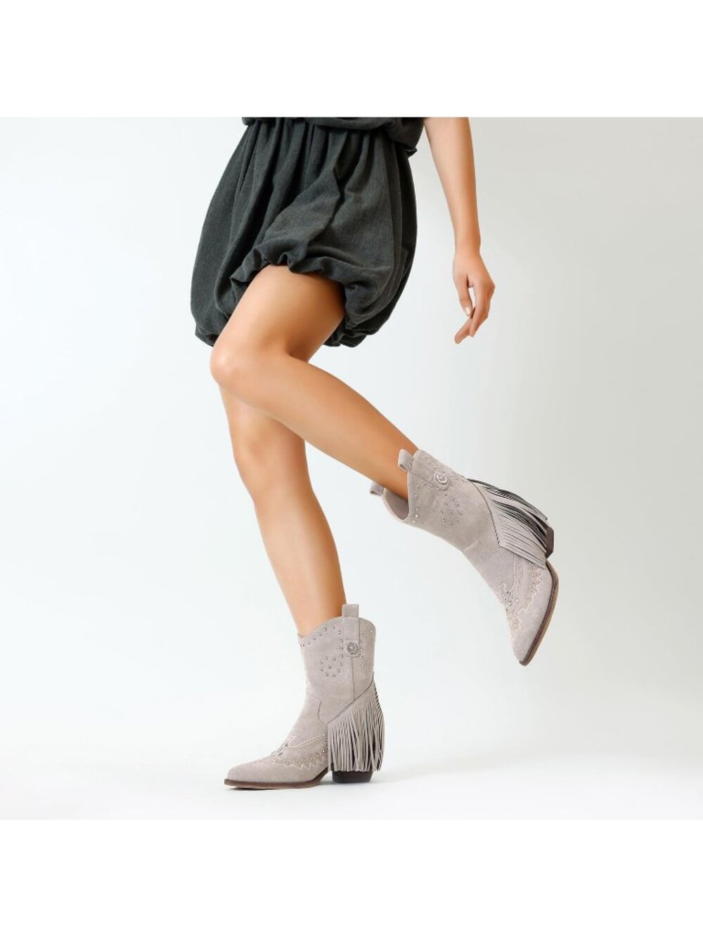 Women's Grey Tassel Fringe Pointed Toe Western Chunky Heel Cowgirl Heeled Boots - Picture 2 of 7